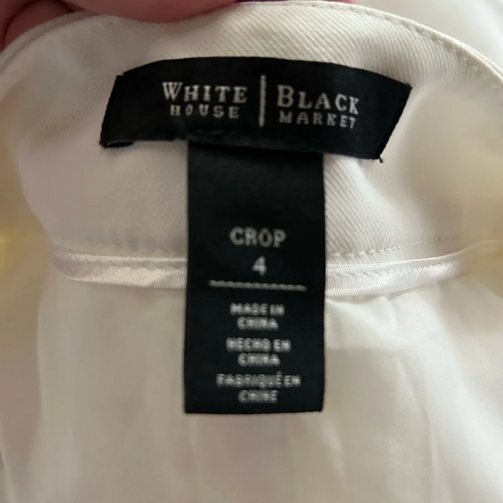 NWOT Wide Leg Crepe Capris in Winter White - Picture 2 of 12